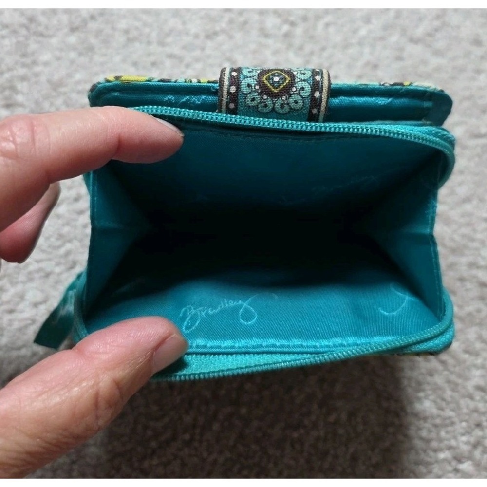 Vera Bradley Peacock Paisley Small Bi-Fold Wallet Snap - Picture 4 of 4
